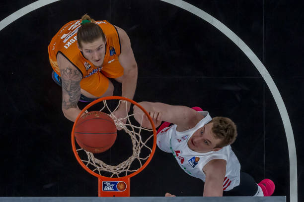 尤其是在2 尤其是在2