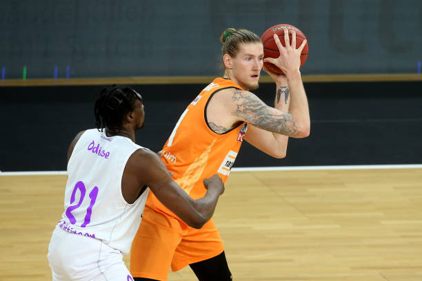 未来两年内 未来两年内