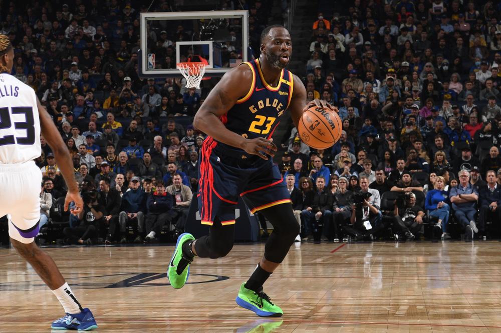 紧密无间的 紧密无间的